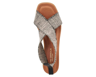 Andre Assous - Sandália feminina com salto de tiras Naira