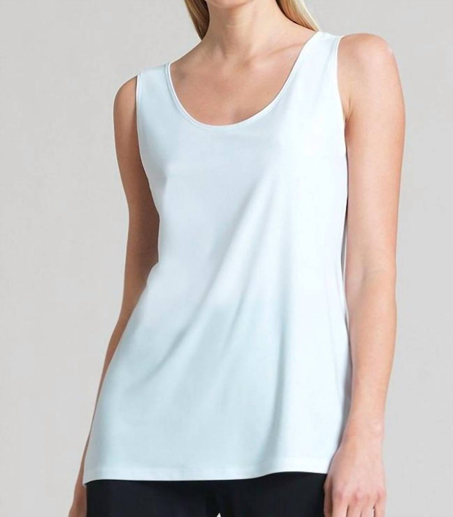 Clara Sunwoo - Mid-Length Tank