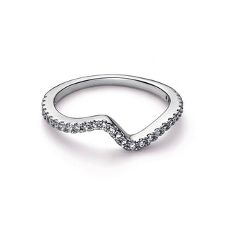 Pandora - Women's Sparkling Wave Ring