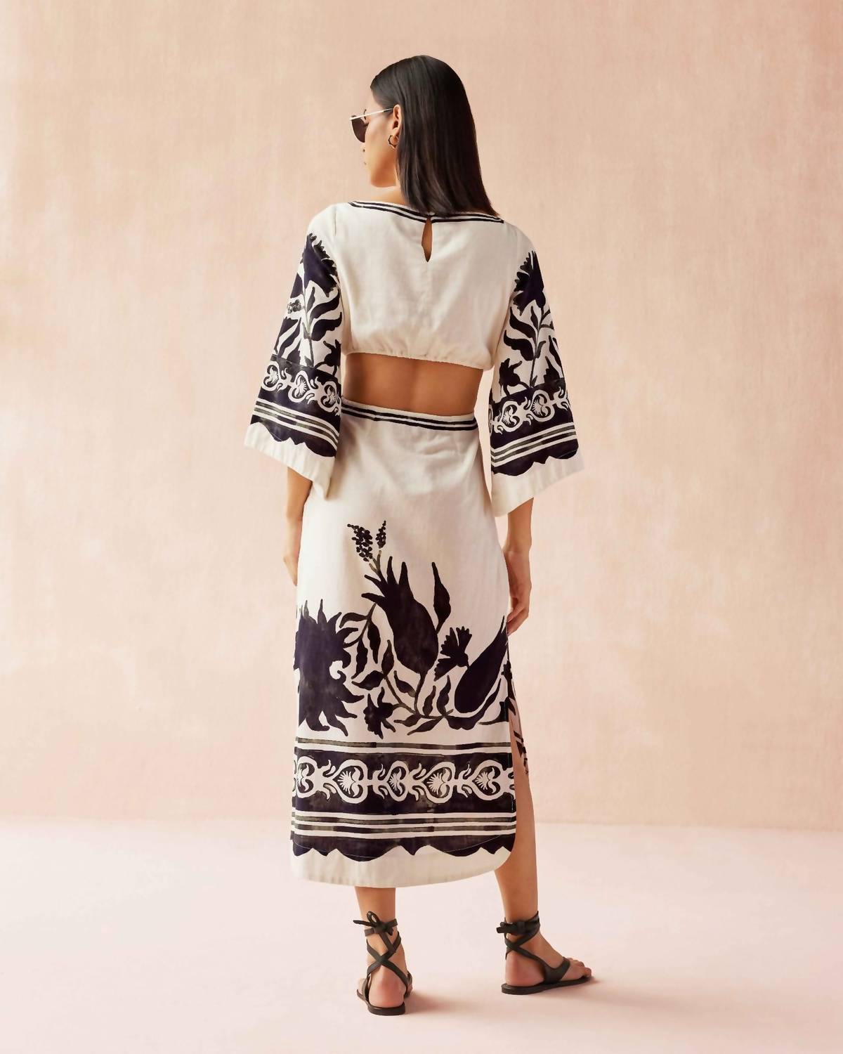 Omika - Peyton Midi Dress