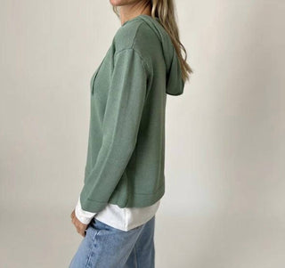 Six/Fifty - Suéter com capuz e gola V Abigail