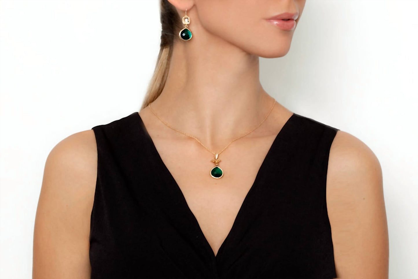 Avenue Chic - Women's Tiny Orchid Drop Pendant Necklace