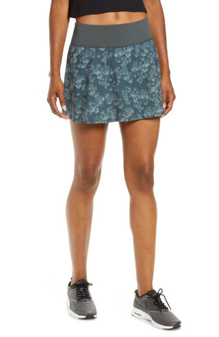 Zella Suns Out Pocket Skort - Greenwood Grey Mila Floral
