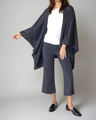 Buki - Kimono com capa envolvente