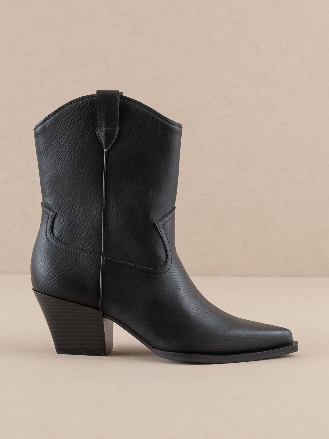 Oasis Society - Ames Short Cowboy Boot
