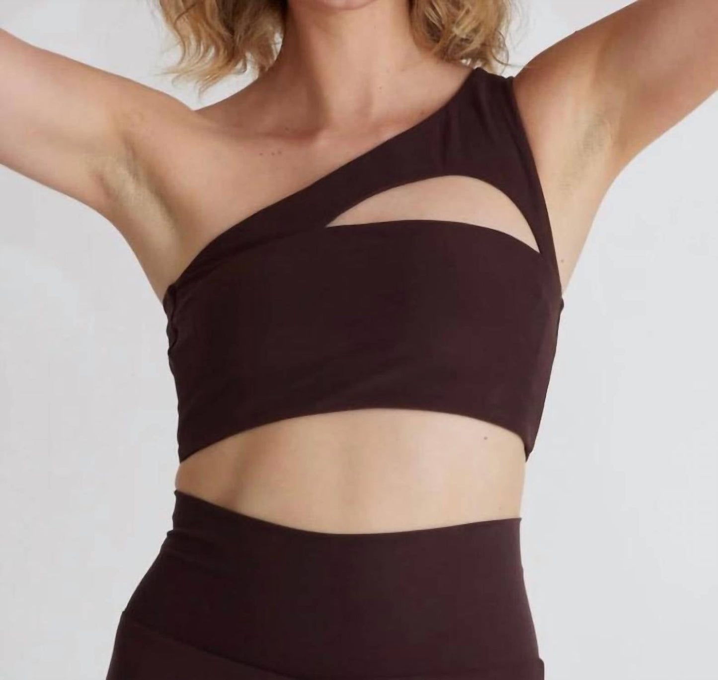 Wolven - Active One Shoulder Top