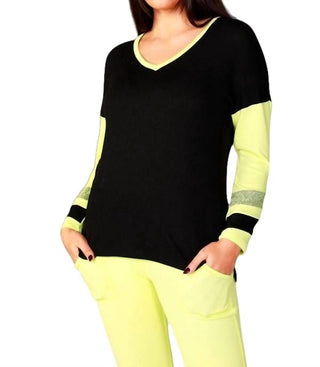 French Kyss - Blusa Color Block com Decote em V e Listra