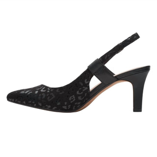 Clarks - WOMEN'S ILLEANA SKY SHOE
