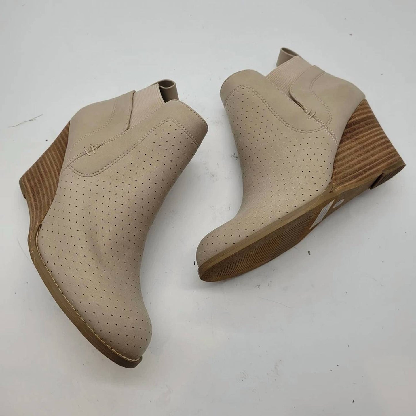 Dolce Vita - Women's Vegan Leather Gerdy Bootie