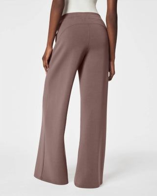Spanx - Airessentials Wide Leg Pant