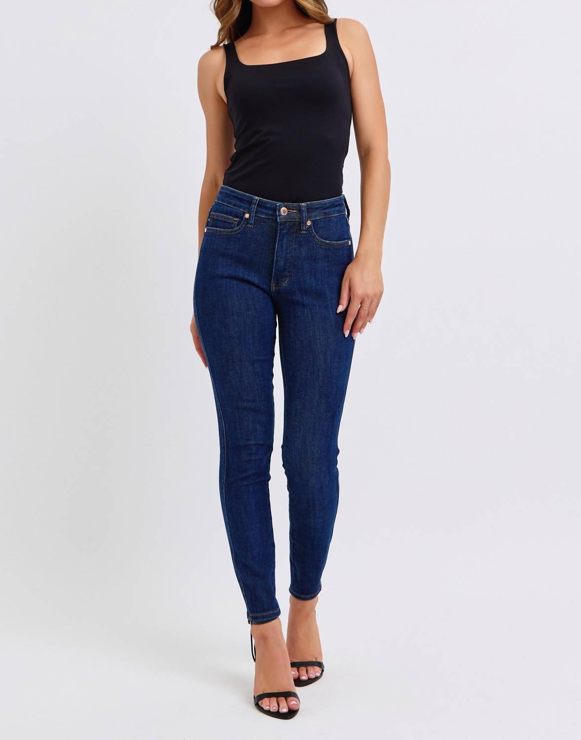 Judy Blue - Midrise Tummy Control Classic Skinny