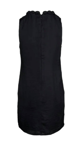 Naked Zebra - Neckline Accent Mini Shift Dress