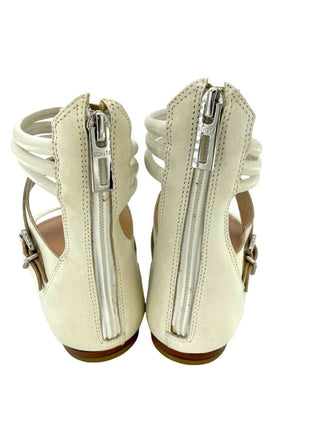 Schutz - Sandálias rasteiras gladiadoras femininas de couro macio com tiras