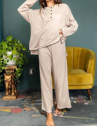 Bucketlist - Solid Blushed Knit Oversize Henley Top