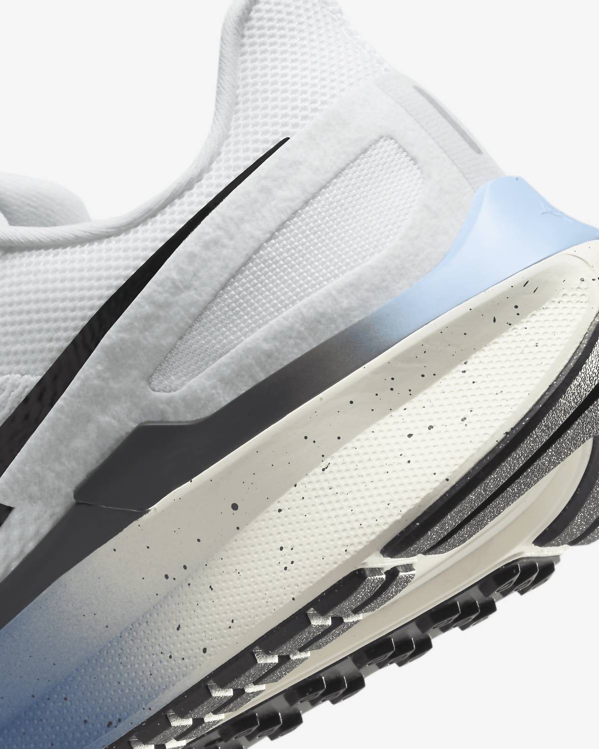 Nike - Men Air Zoom Structure 25 Road Running Shoes