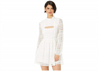 Vestido de renda Peek a Boo feminino BCBGeneration, branco, tamanho 2