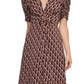 Vestido feminino com estampa geométrica e frente torcida BCBGMAXAZRIA, marrom, tamanho grande