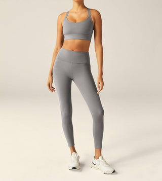 Além do Yoga - Sutiã Powerbeyond Strive Long Line