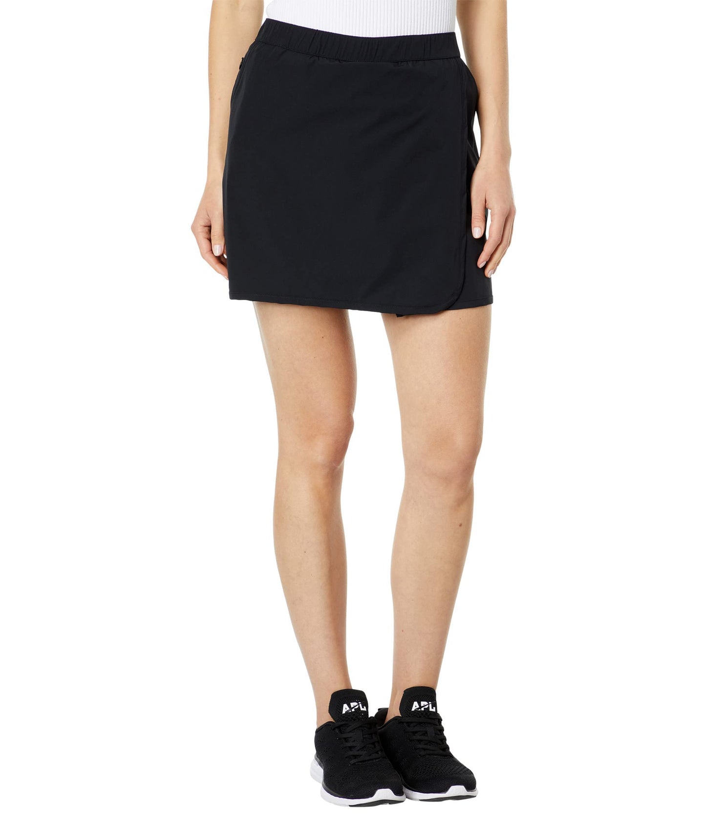 Mountain Khakis Women's Rambler Skort, Large, Black