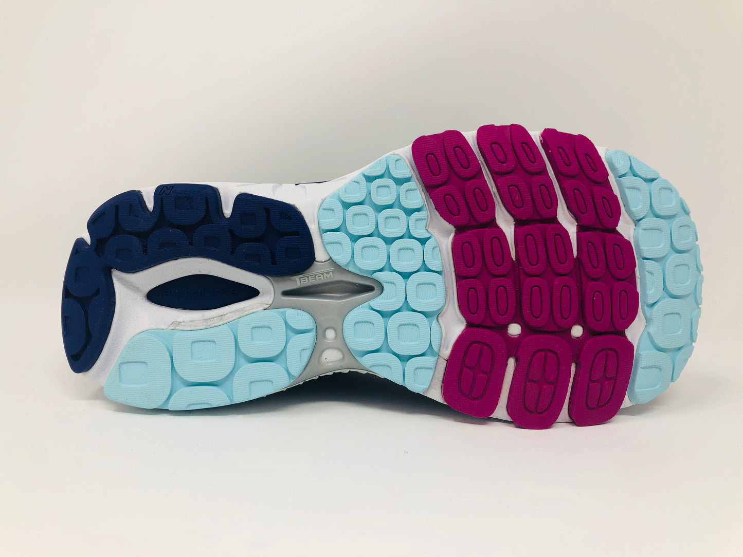 Tênis de corrida feminino New Balance W860BP7 azul/roxo
