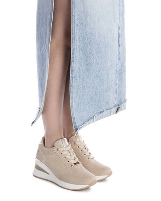 Xti - Tênis Feminino Confortável com Plataforma