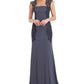 Vestido sereia Jacylyn com detalhes em renda, tamanho 14, da JS Collections, feminino