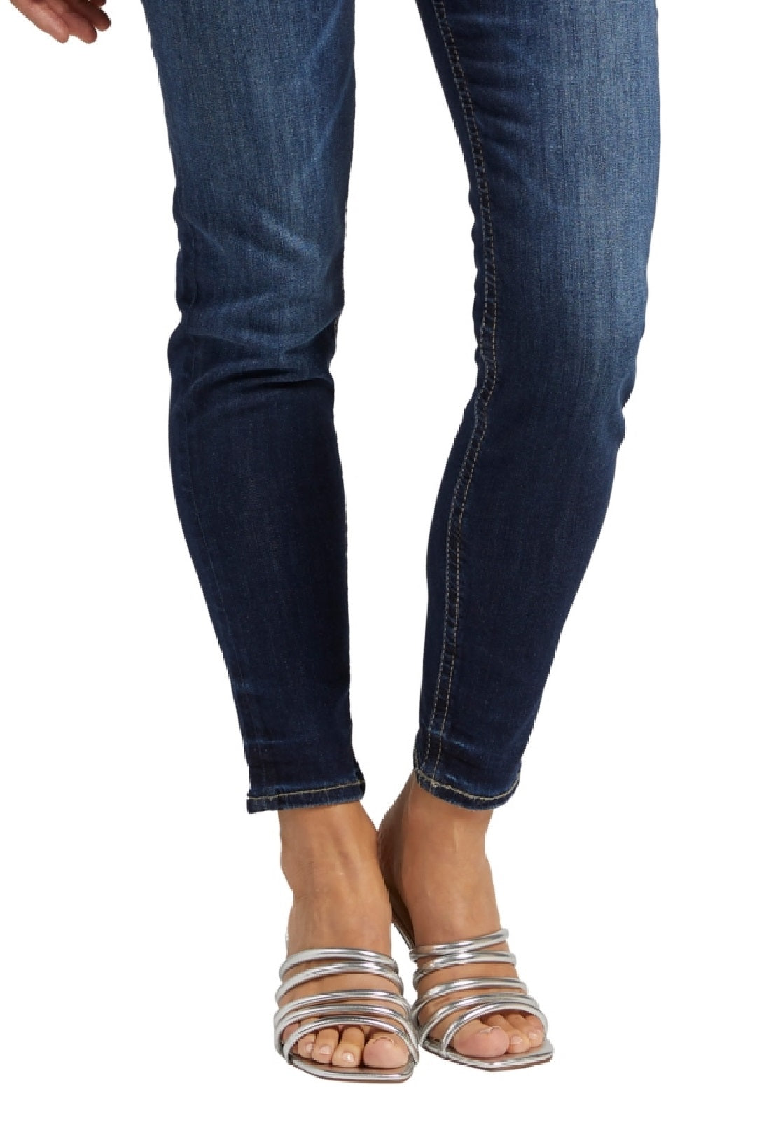Calça jeans skinny feminina Suki Distressed da Silver Jeans Co., azul, tamanho 33x31