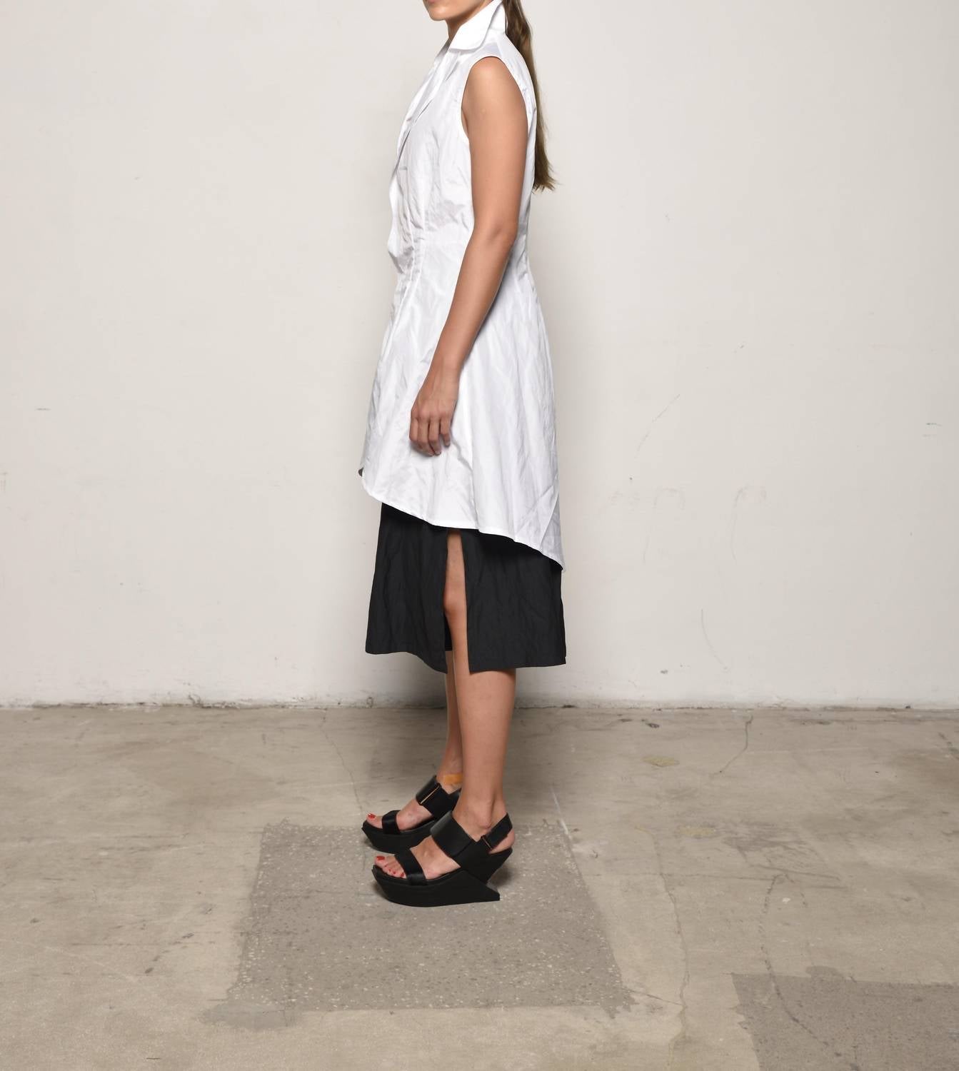 Simply Mila - Imperial Collar Tunic