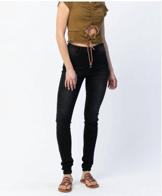 Judy Blue - Calça Jeans Skinny Longa com Perna Interna