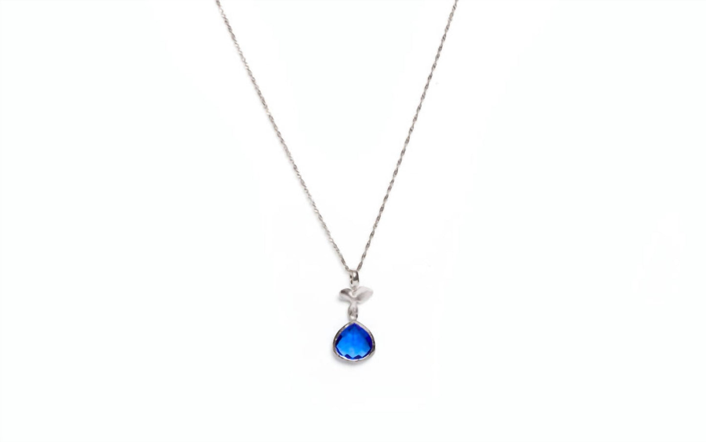 Avenue Chic - Women's Tiny Orchid Drop Pendant Necklace