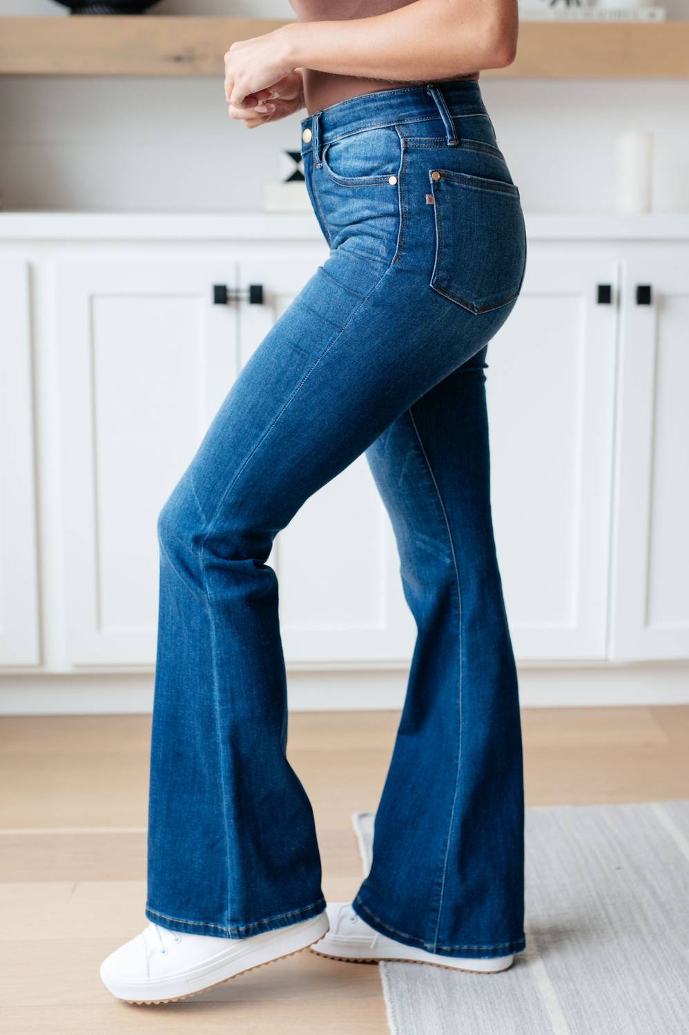 Judy Blue - High Rise Classic Flare Jeans