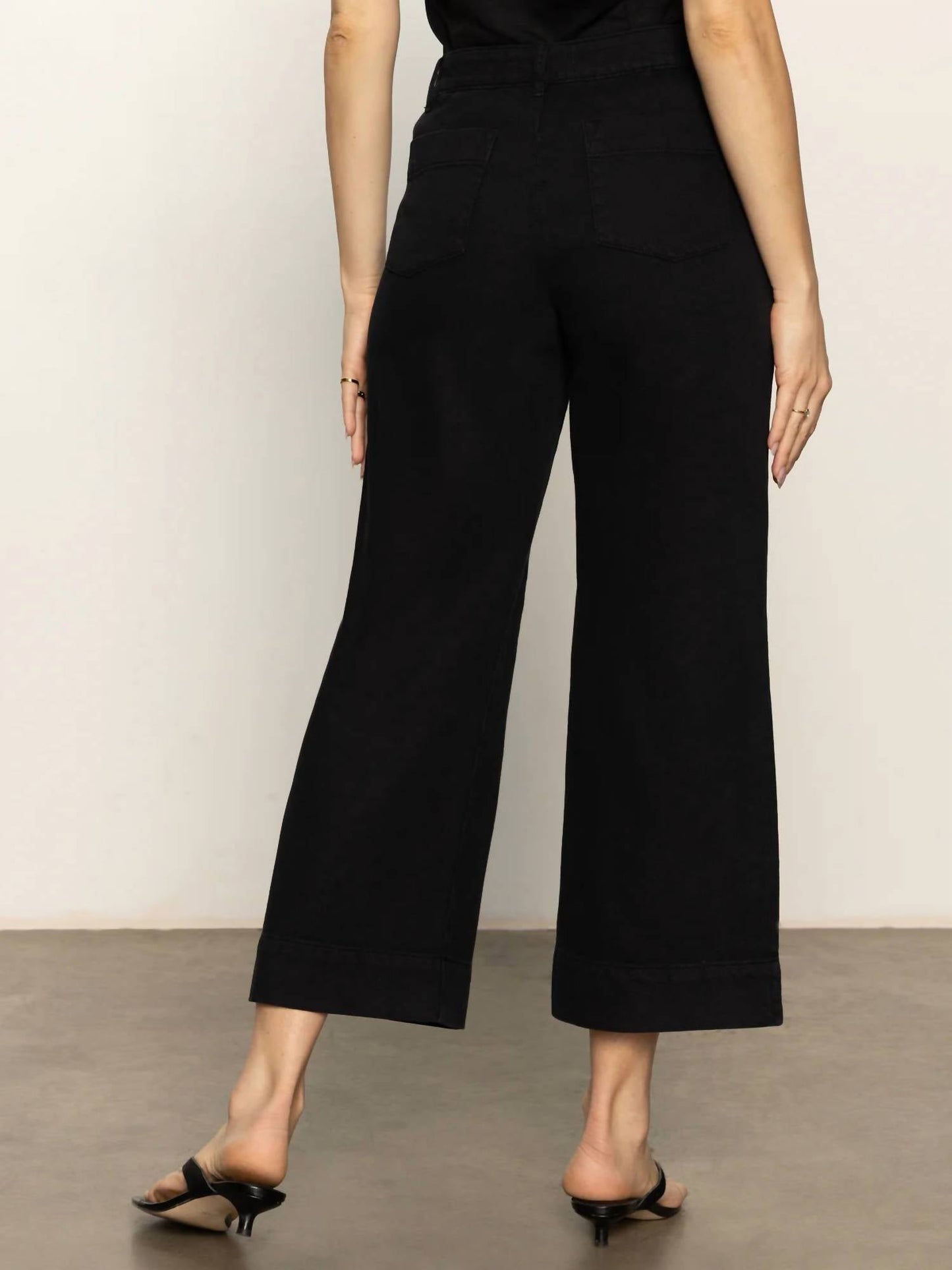Sanctuary - Soft Marine Wide Leg Crop Pant