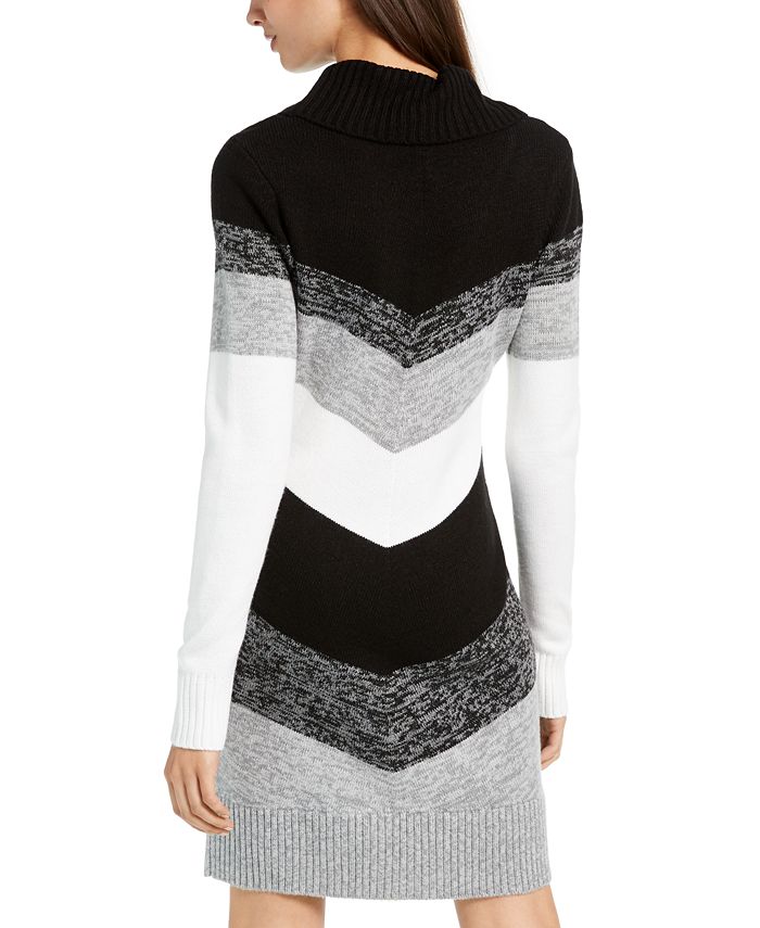 Vestido suéter feminino BCX com decote canoa e chevron, preto, tamanho XX-G