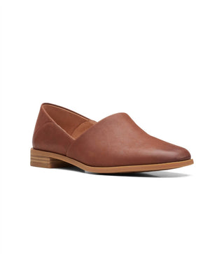 Clarks - Sapato Feminino em Couro Pure Belle Slip On