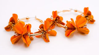 Brincos de argola Sunny Blossom – Brincos de argola Gold Flower