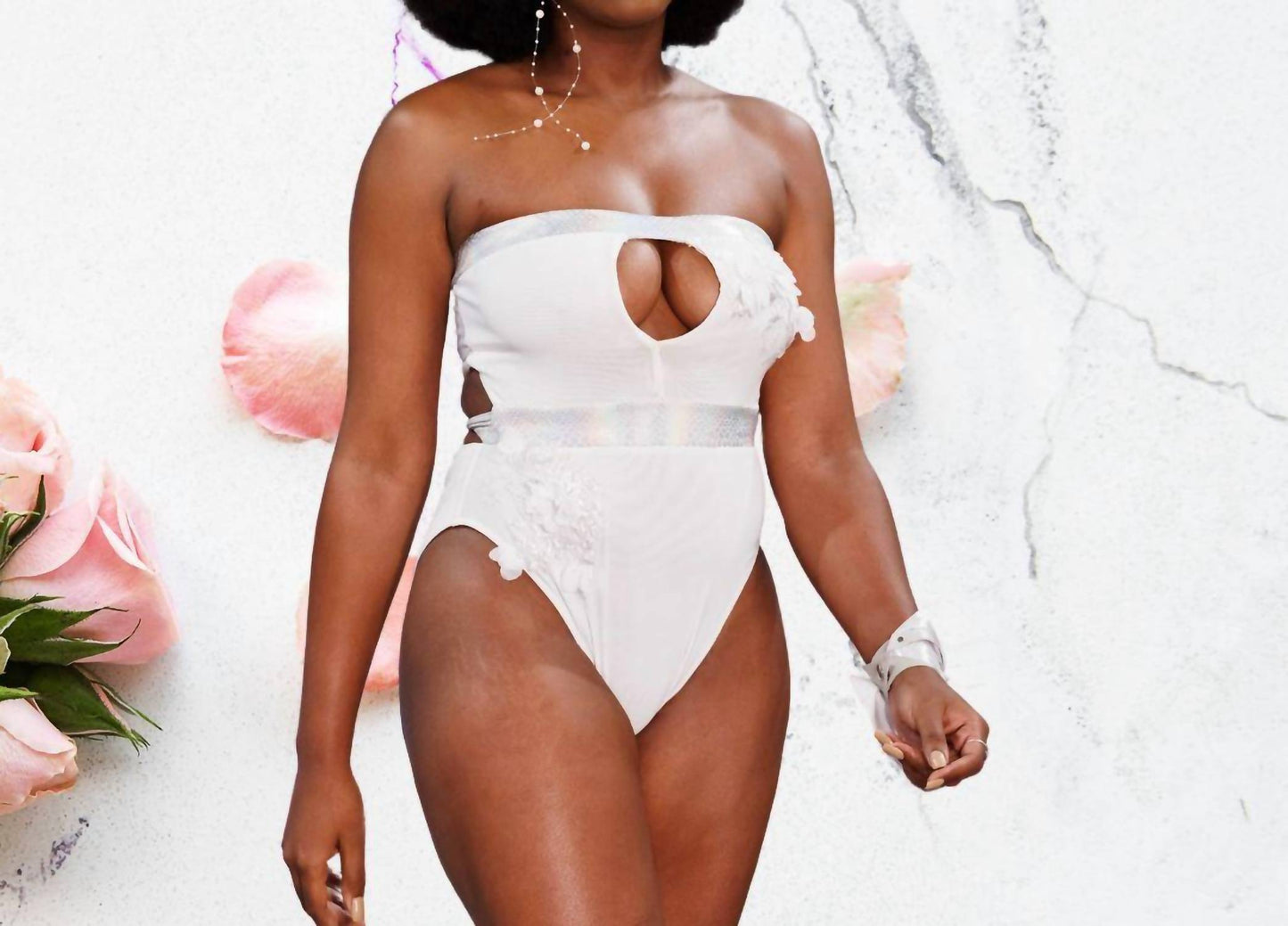 Gyv Me Body - Lit One Piece