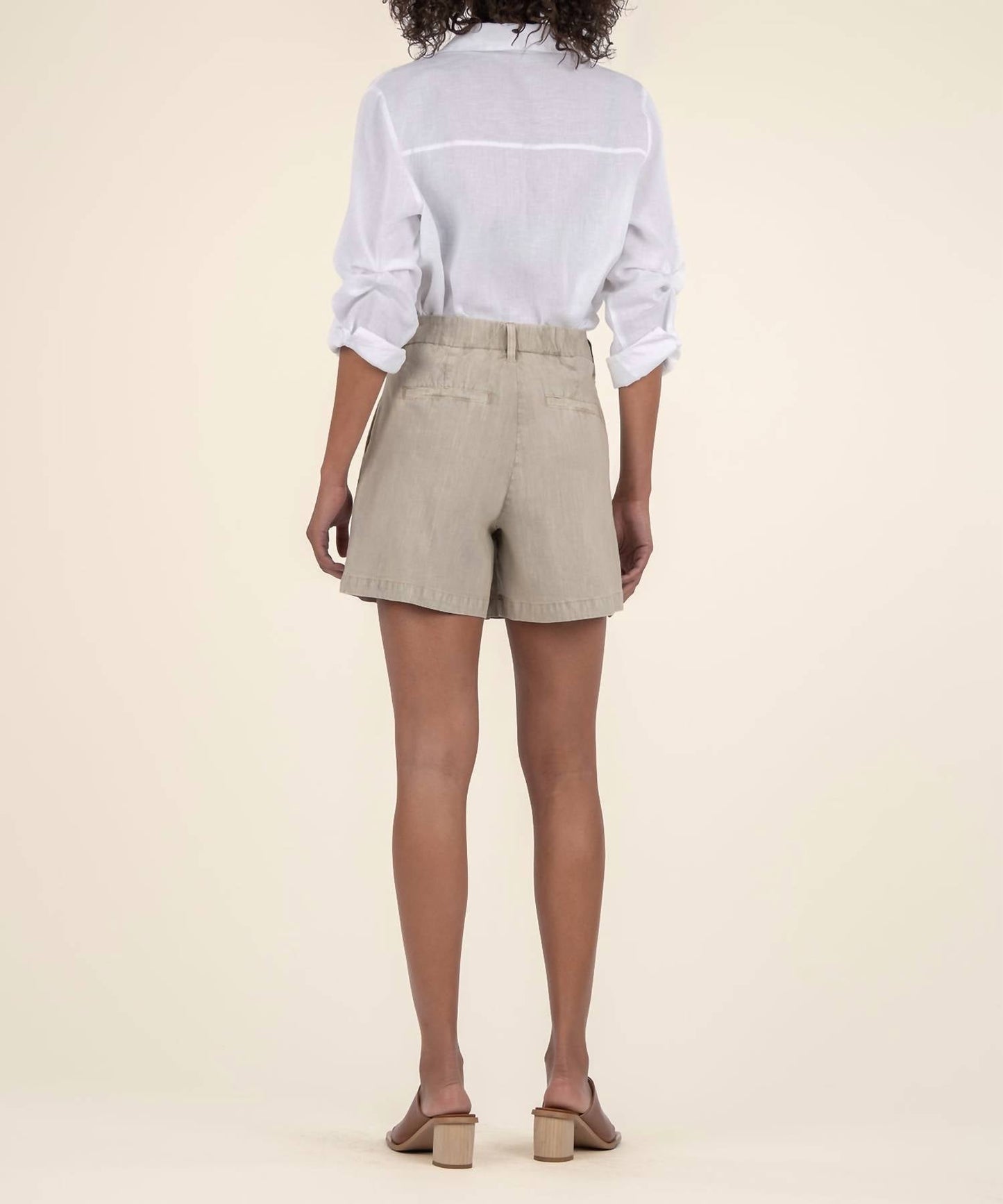 Kut From The Kloth - Catalina Linen Pleated Short