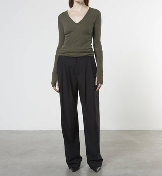 Enza Costa - PRIMEIRA CAMADA COM PUNHO V