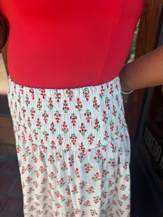 Karlie - Saia longa Petite Blossoms Smock
