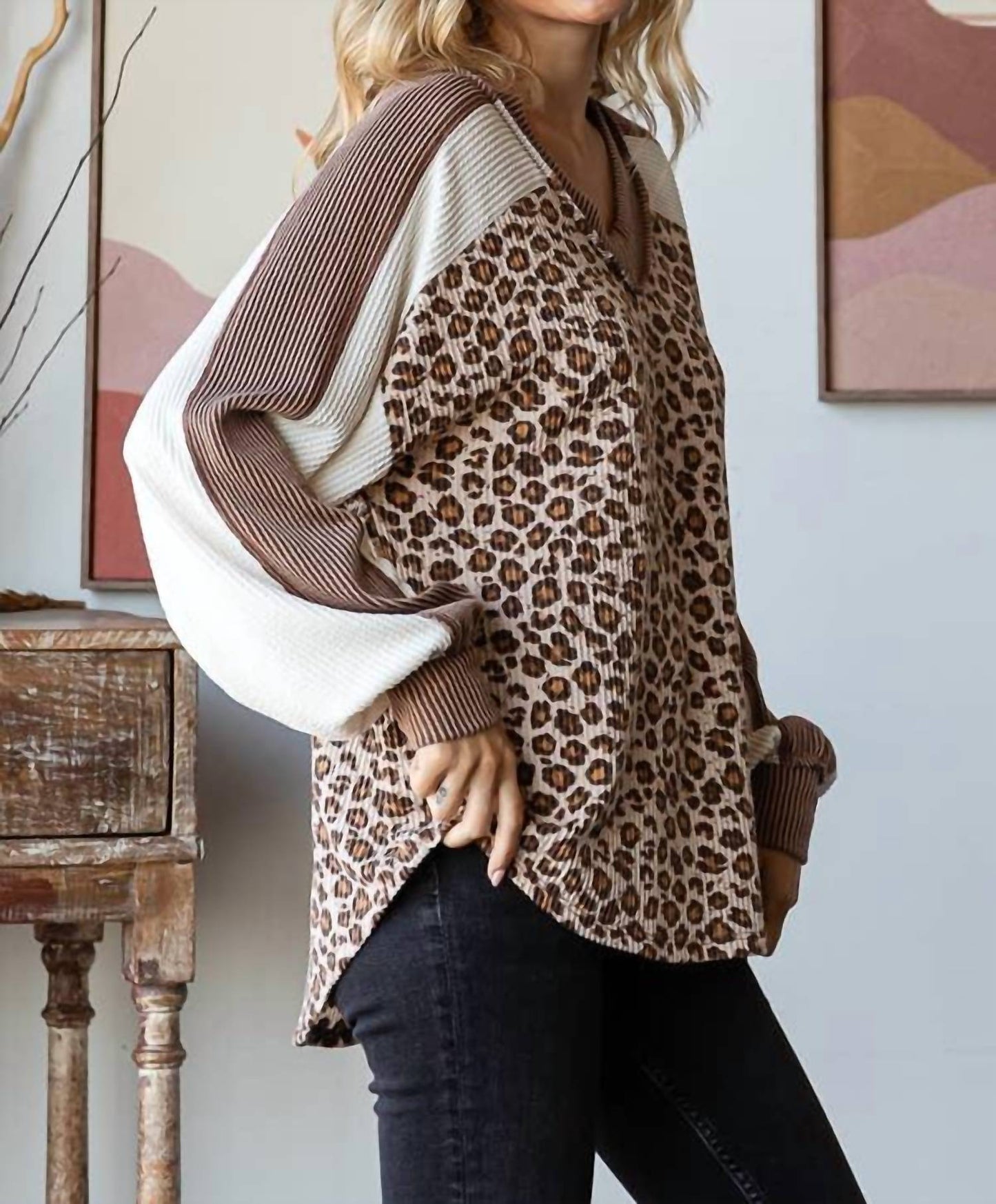 7Th Ray - Animal Print Vneck Pullover Top