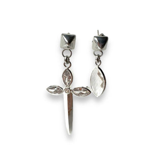 Jagged Halo Jewelry - Brincos de adaga assimétricos Karma para mulheres