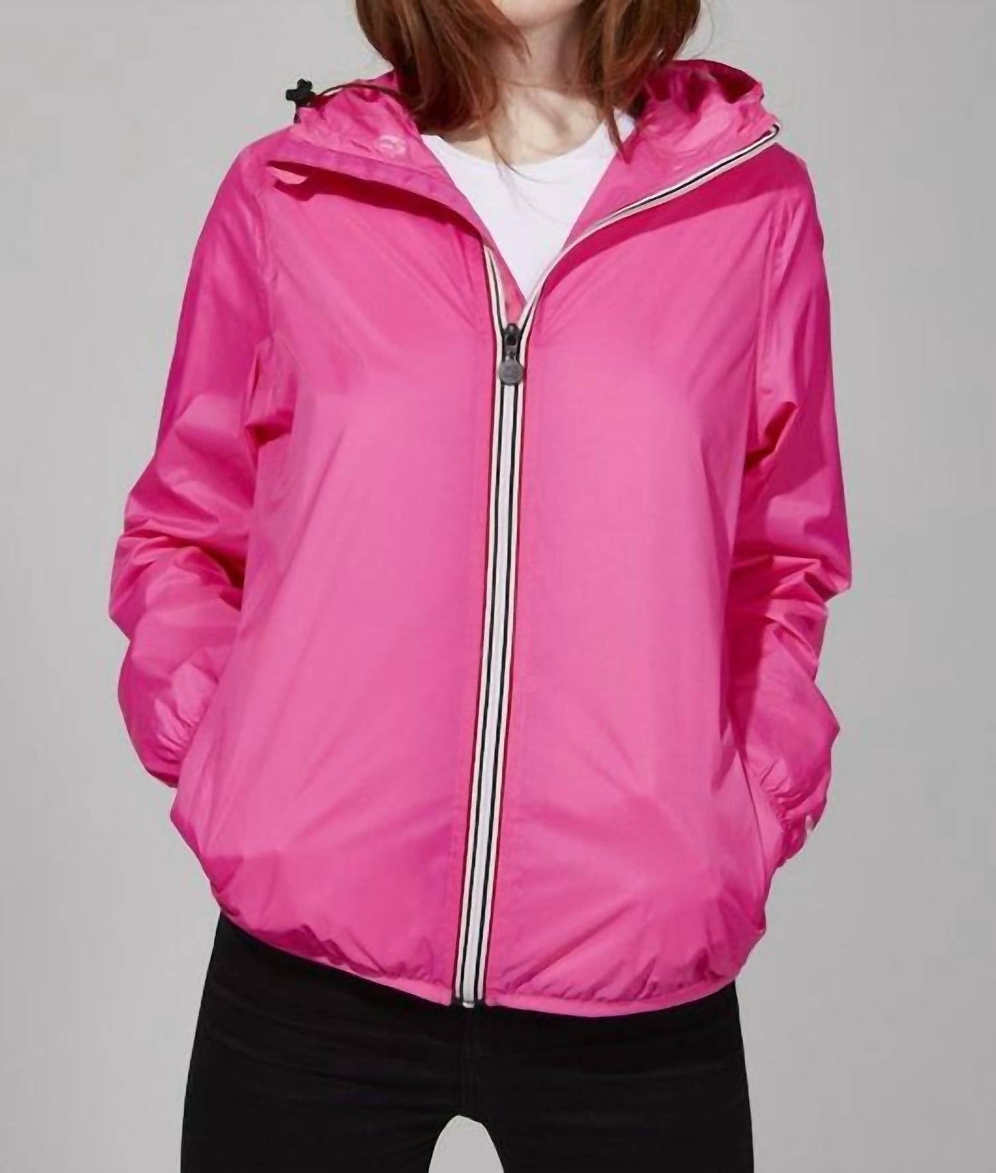 08 Lifestyle - Rain Jacket