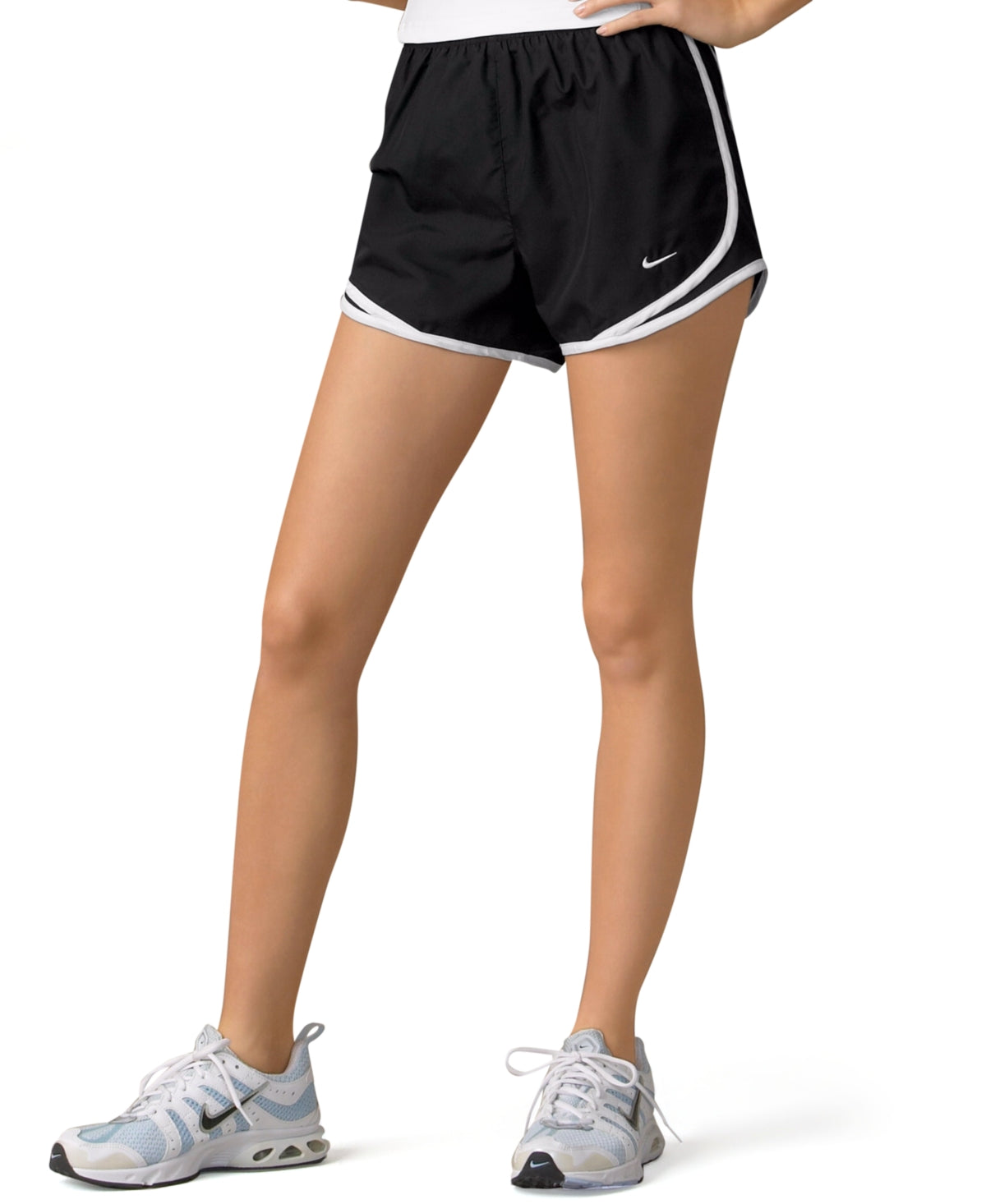 Shorts de corrida Nike Dri Fit Tempo feminino, preto, tamanho médio