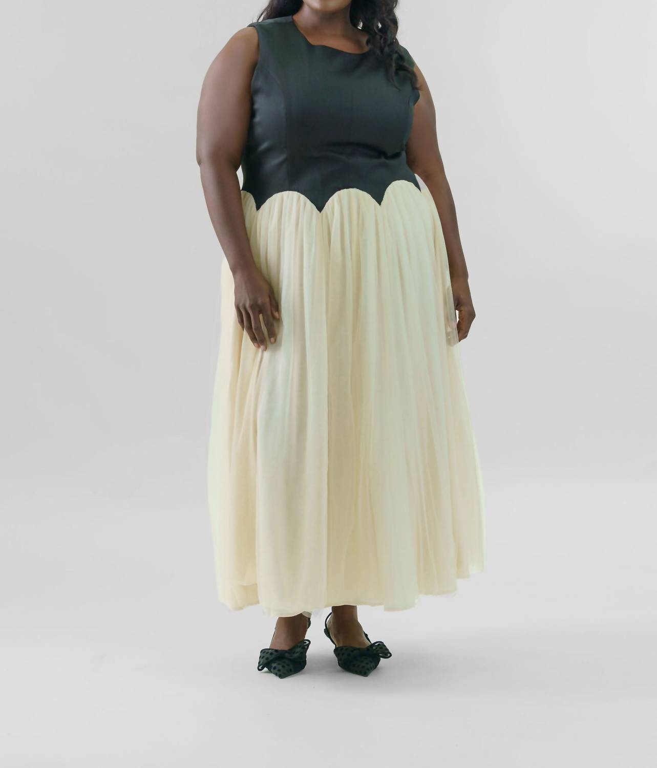 Never Fully Dressed - Monika Midi Dress