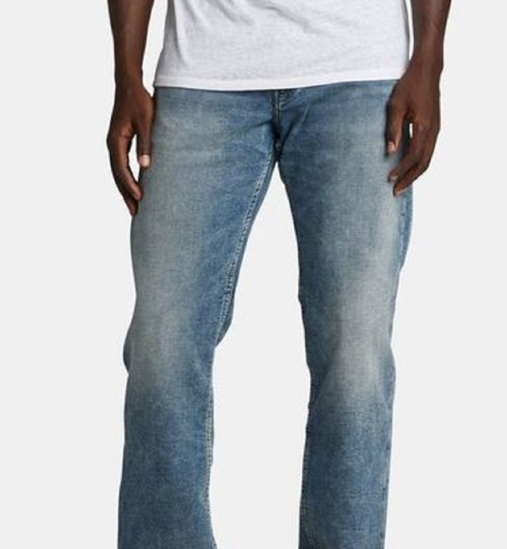 Calça jeans esportiva masculina Eddie Relaxed da Silver Jeans Co., azul, tamanho 38x32