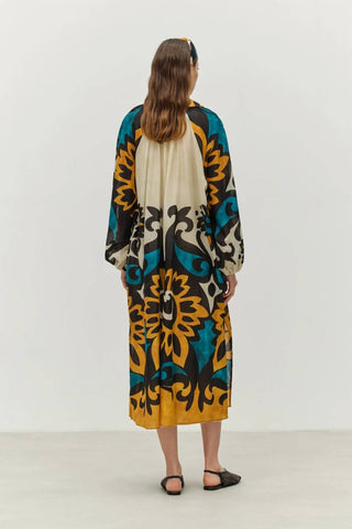 Devotion Twins - Vestido longo de manga comprida alegre
