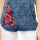 Blusa feminina com decote redondo e babados bordados da INC International Concepts, azul, tamanho médio