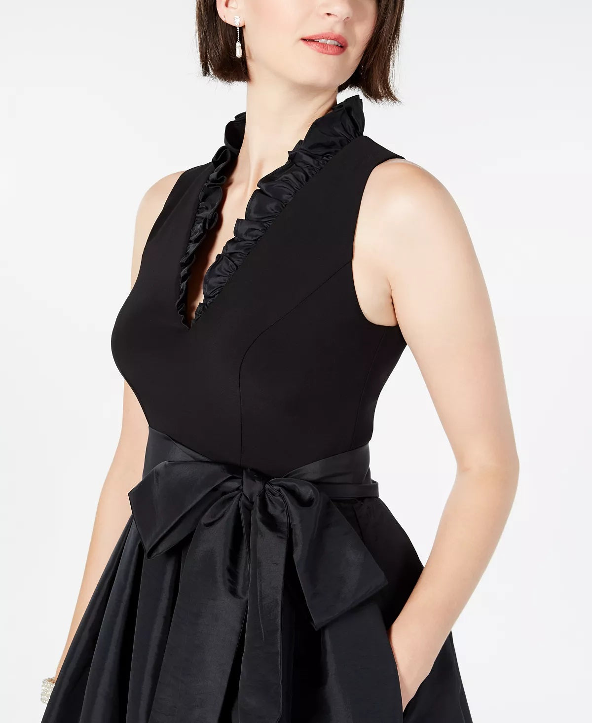 Vestido feminino Jessica Howard com gola franzida e ajuste evasê, preto, tamanho 6