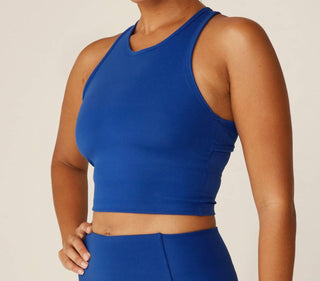 Além do Yoga - Regata Cropped Powerbeyond™ Strive