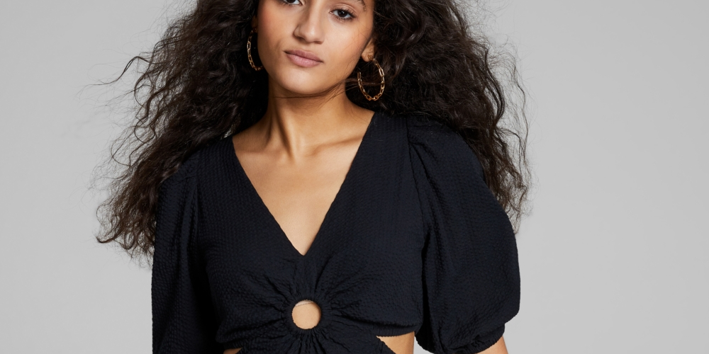 E agora este minivestido feminino de algodão com decote em V, preto, tamanho XL